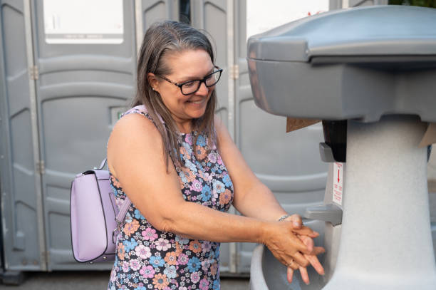 Best Portable toilet rental for construction  in Oak Harbor, OH